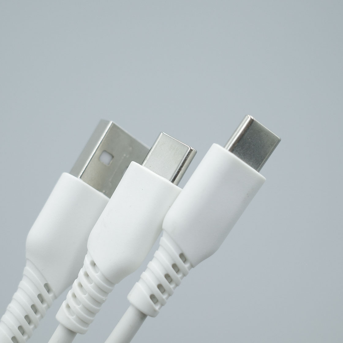 7.1 Charging cable Type C - one drag two