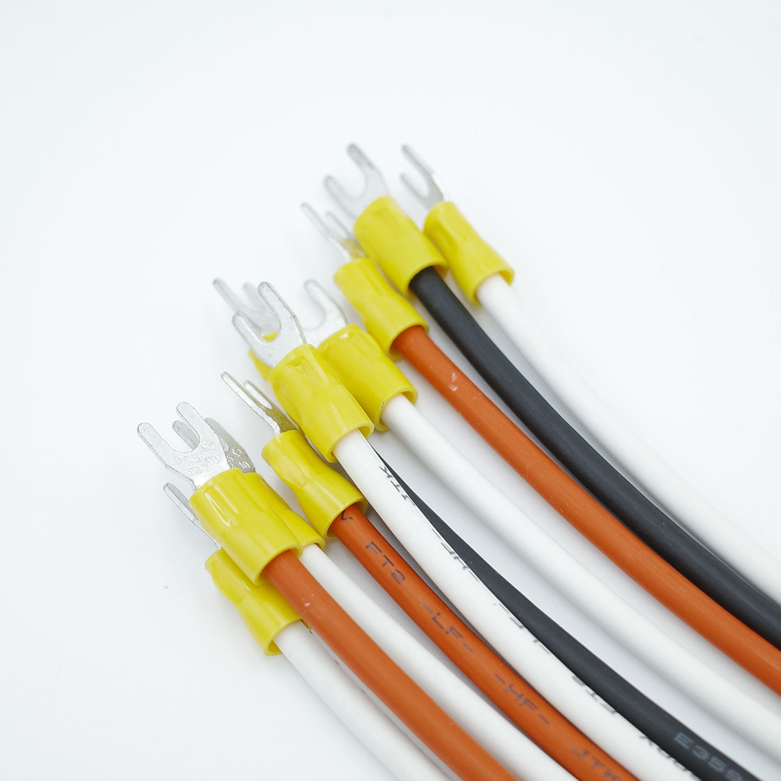 9.5 Halogen free and heat resistant 125 ℃ connecting wire